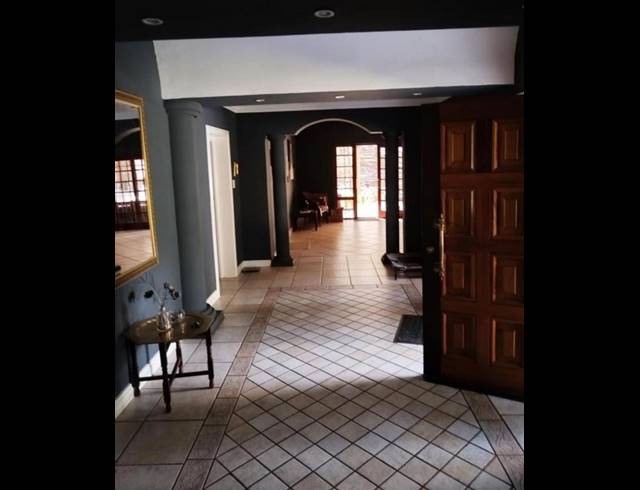 FARM FOR SALE IN RASLOUW